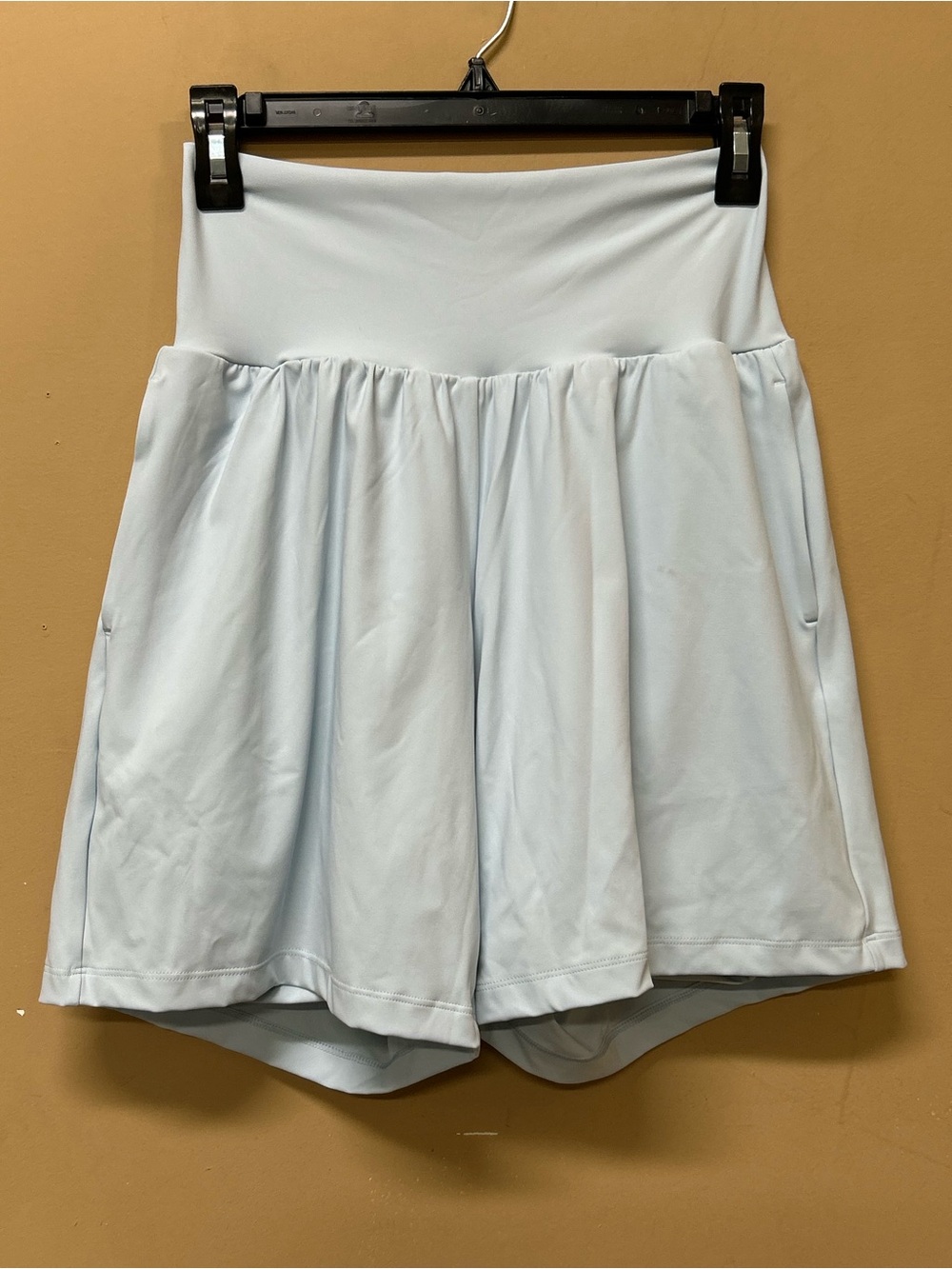 Halara Softlyzero Airy Shorts NWT Size Medium Blue